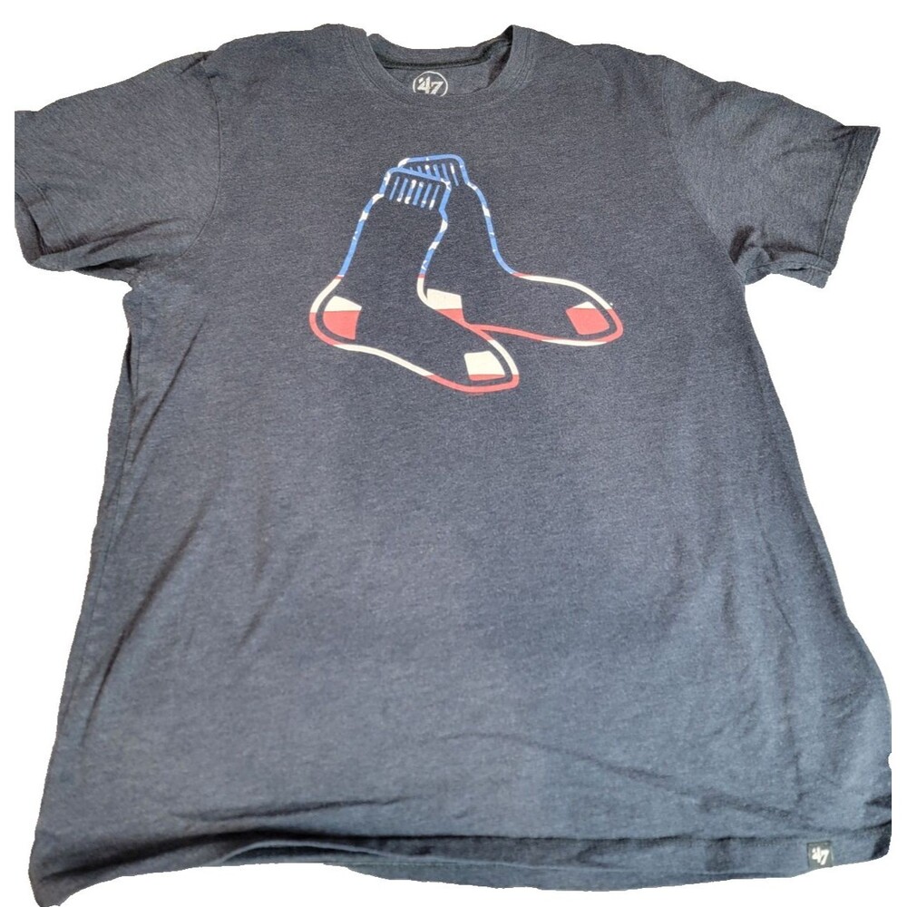 Boston Red Sox large t-shirt  socks logo in a distressed style